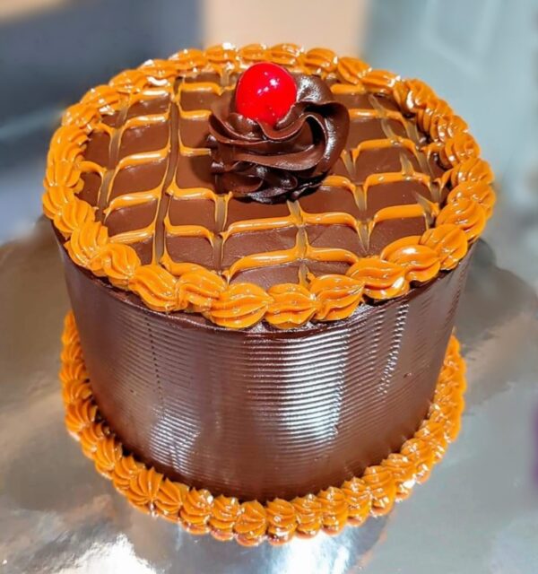 MINI CHOCOLATE CAKE