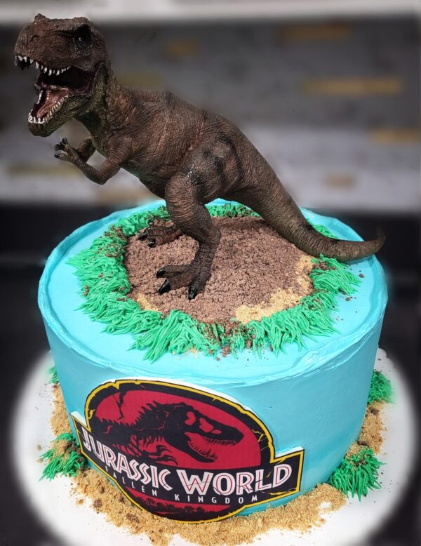 Jurassic world Cake